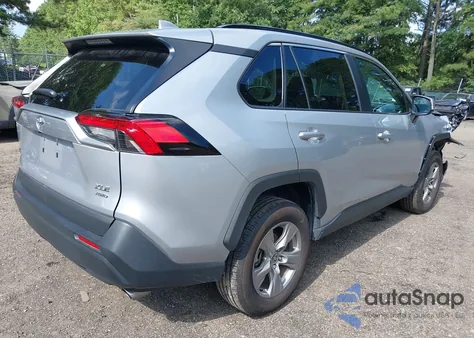 2024 Toyota Rav4 Xle from USA, damaged, VIN 2T3P1RFV1RW442071